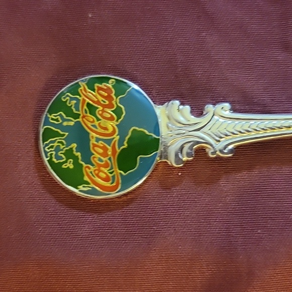 Vintage 1995 Coca Cola Collectible Metal Spoon Made in New Zealand,Silver Plated - Picture 4 of 4